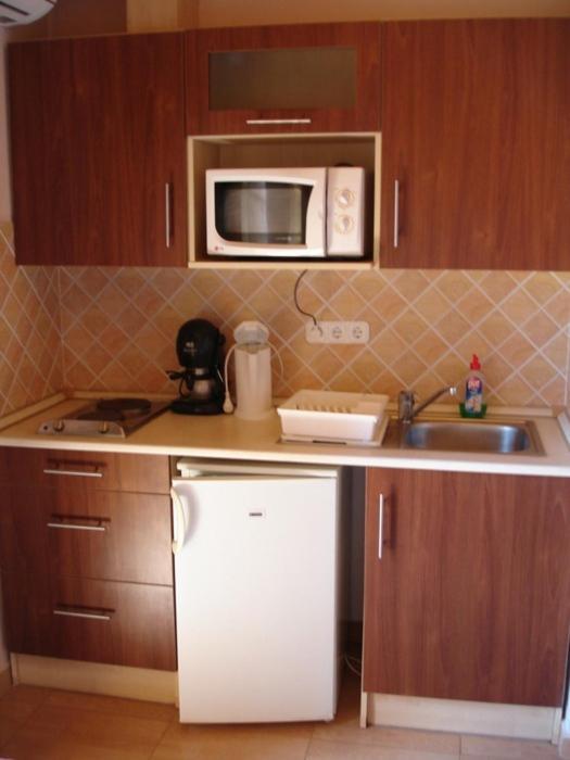 Mediterran Apartman Es Vendeghaz Хайдусобосло Экстерьер фото